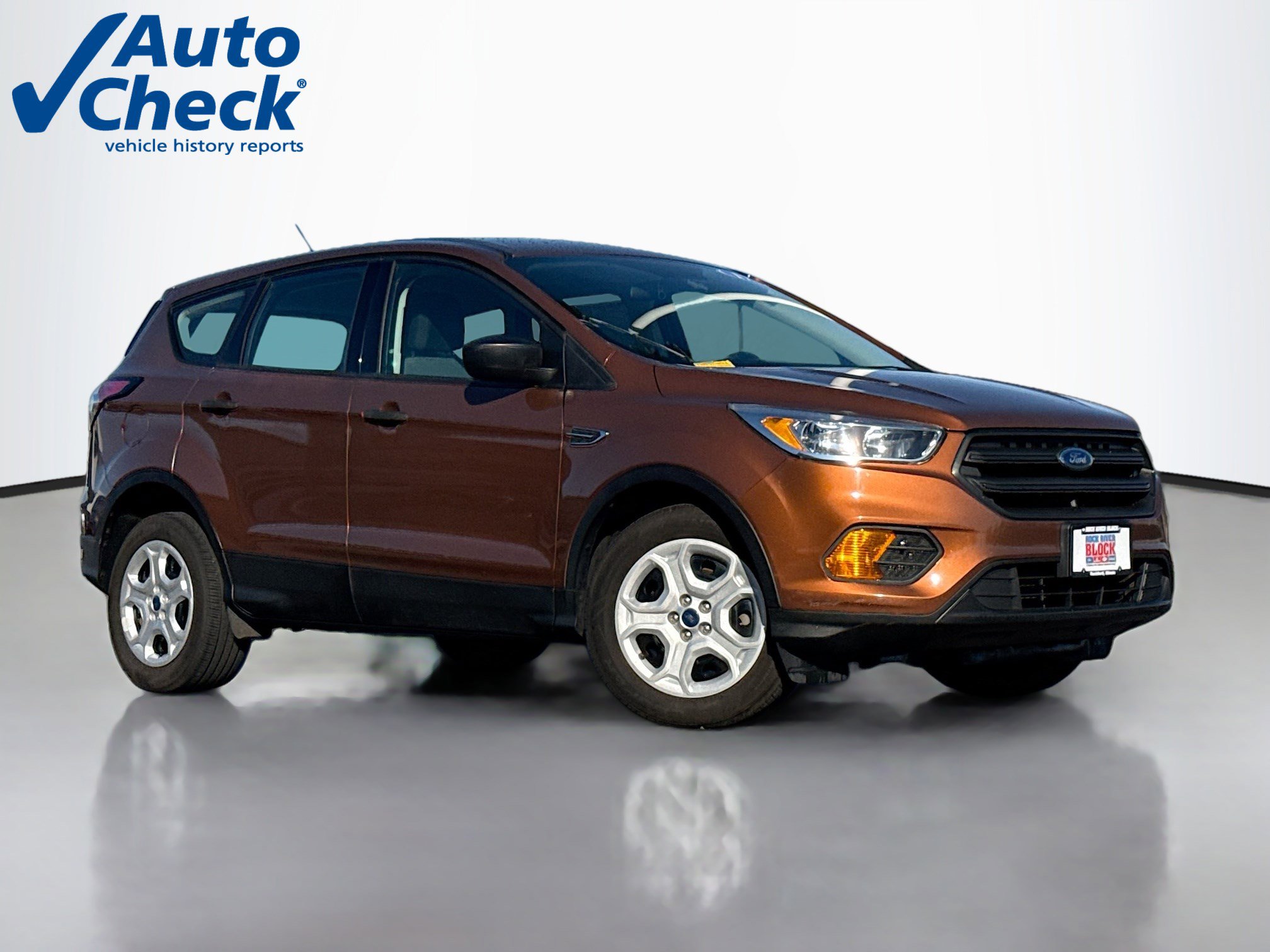 Used 2017 Ford Escape S image 1