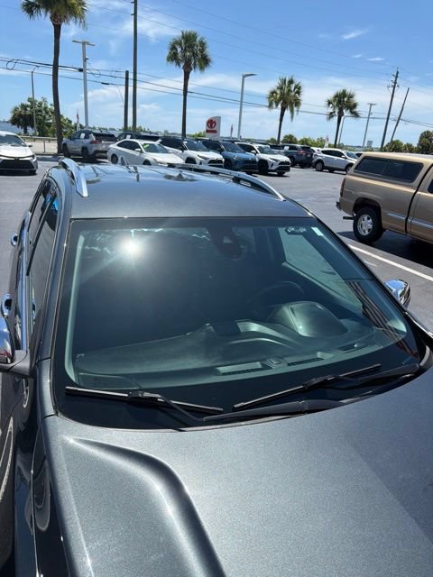 Used 2018 Chevrolet Equinox Premier FWD image 4