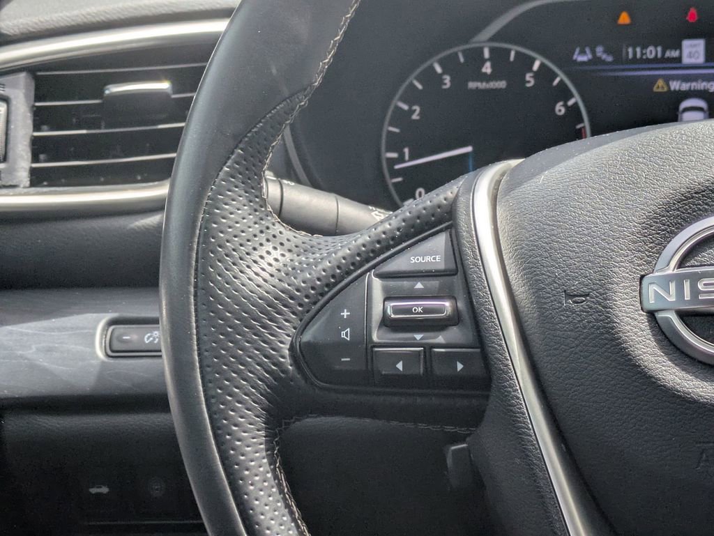 Used 2023 Nissan Maxima Platinum w/ Sport Mat Group FWD image 13