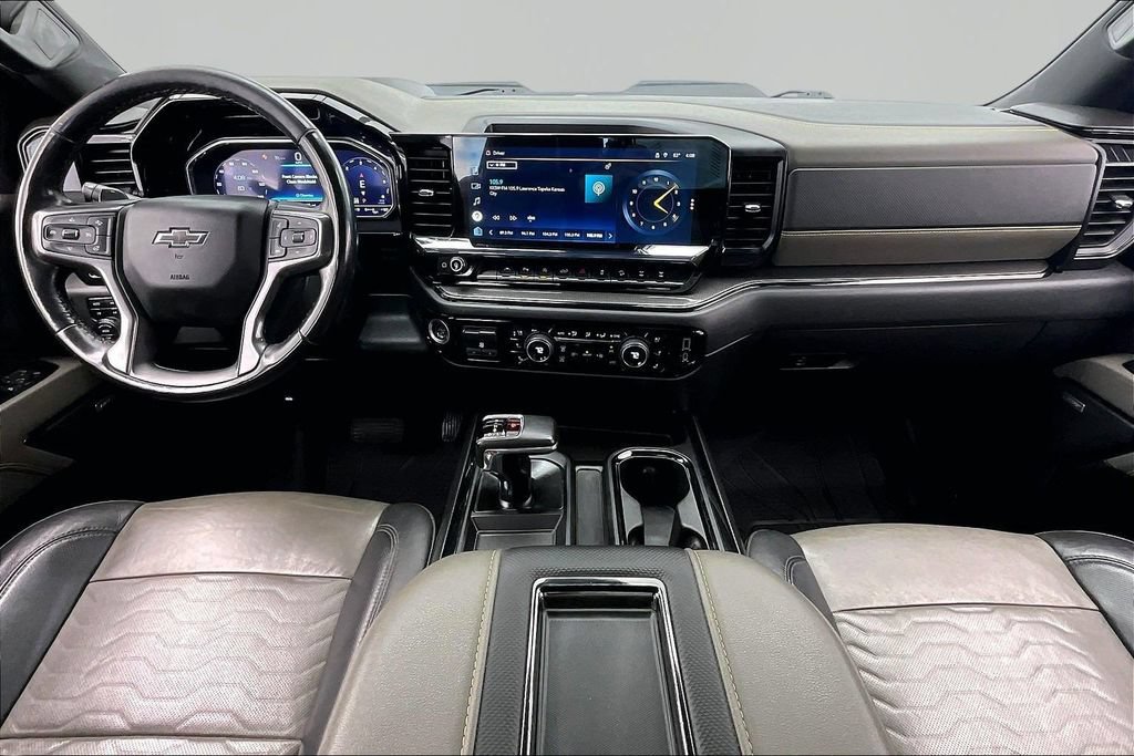 Used 2022 Chevrolet Silverado 1500 ZR2 w/ Technology Package AWD/4WD image 16