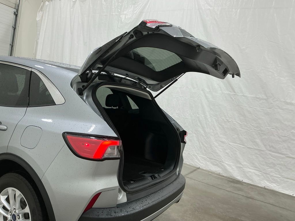 Used 2022 Ford Escape SE image 22