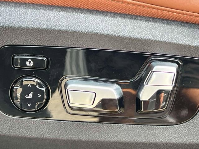 Used 2019 BMW X7 xDrive40i w/ Premium Package AWD/4WD image 27