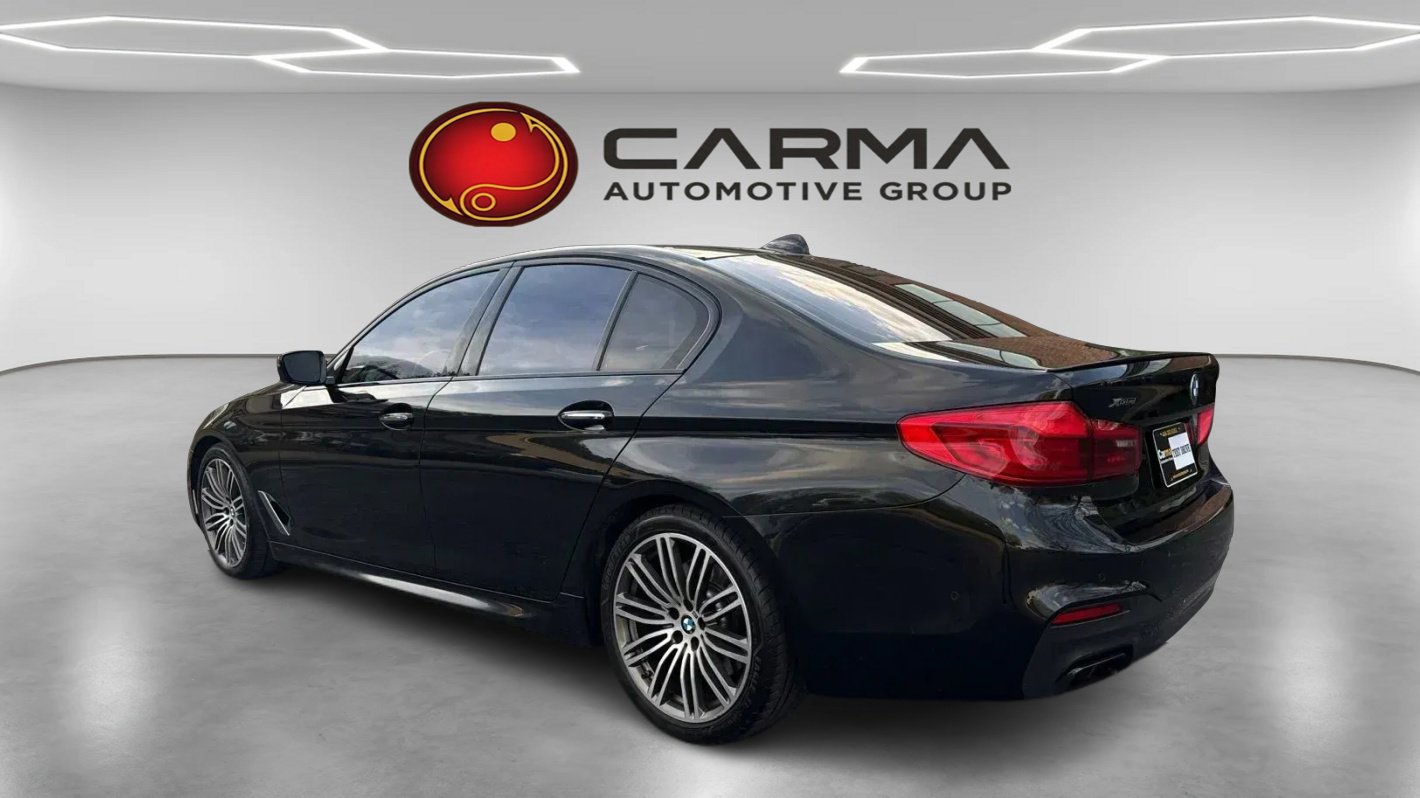 Used 2018 BMW M550i xDrive image 3