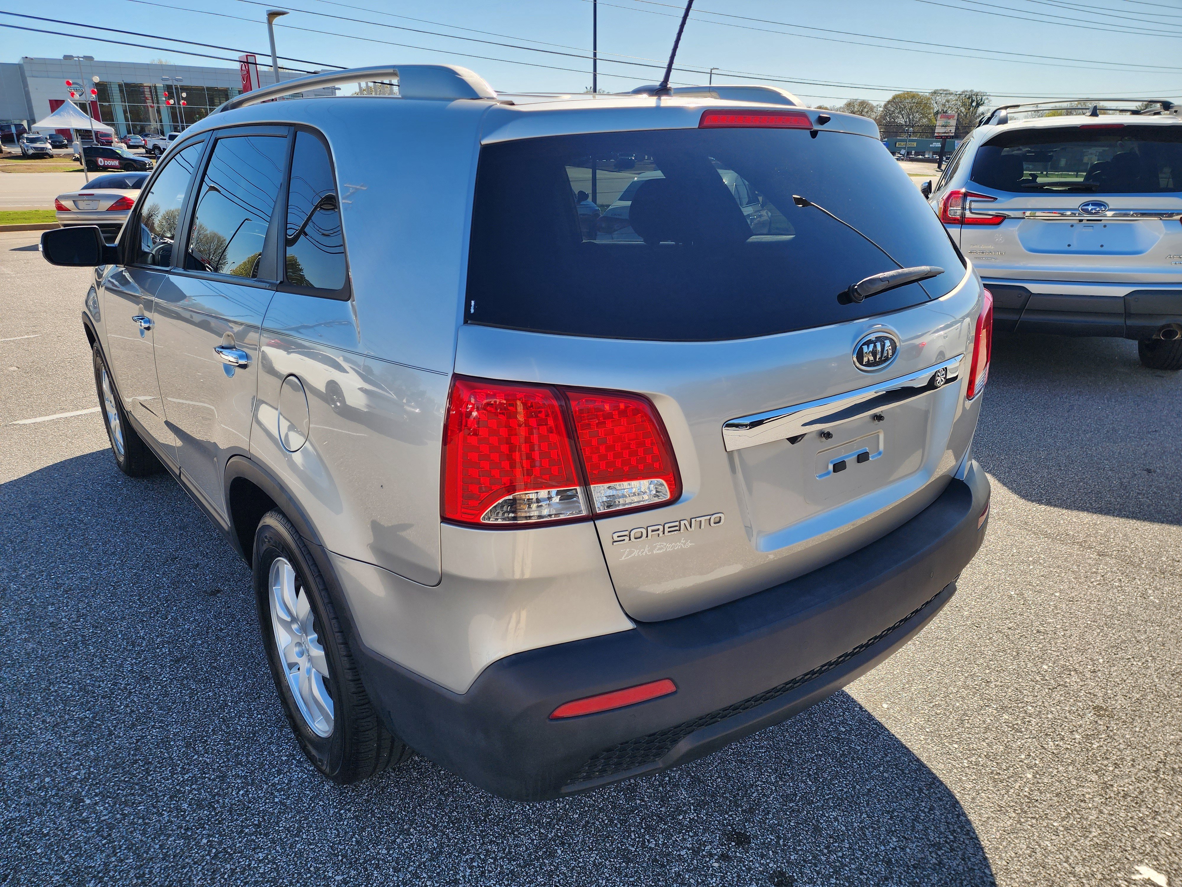 Used 2013 Kia Sorento LX w/ Convenience Pkg image 7
