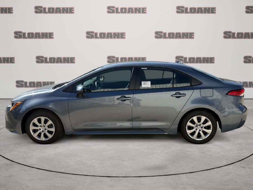 New 2027 Toyota Corolla LE FWD image 2