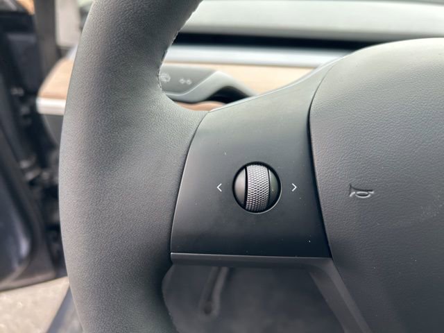 Used 2023 Tesla Model 3 Performance image 14