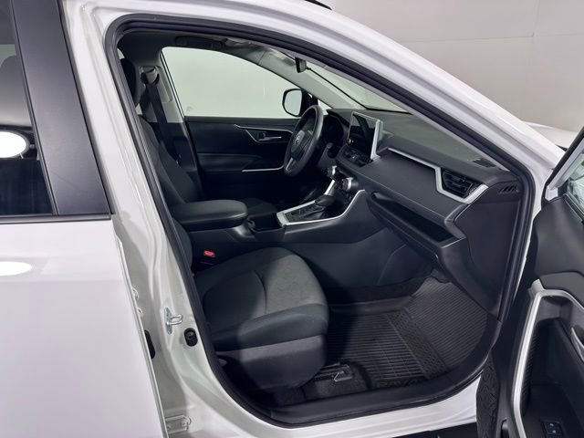 Used 2023 Toyota RAV4 XLE w/ Convenience Package AWD/4WD image 10