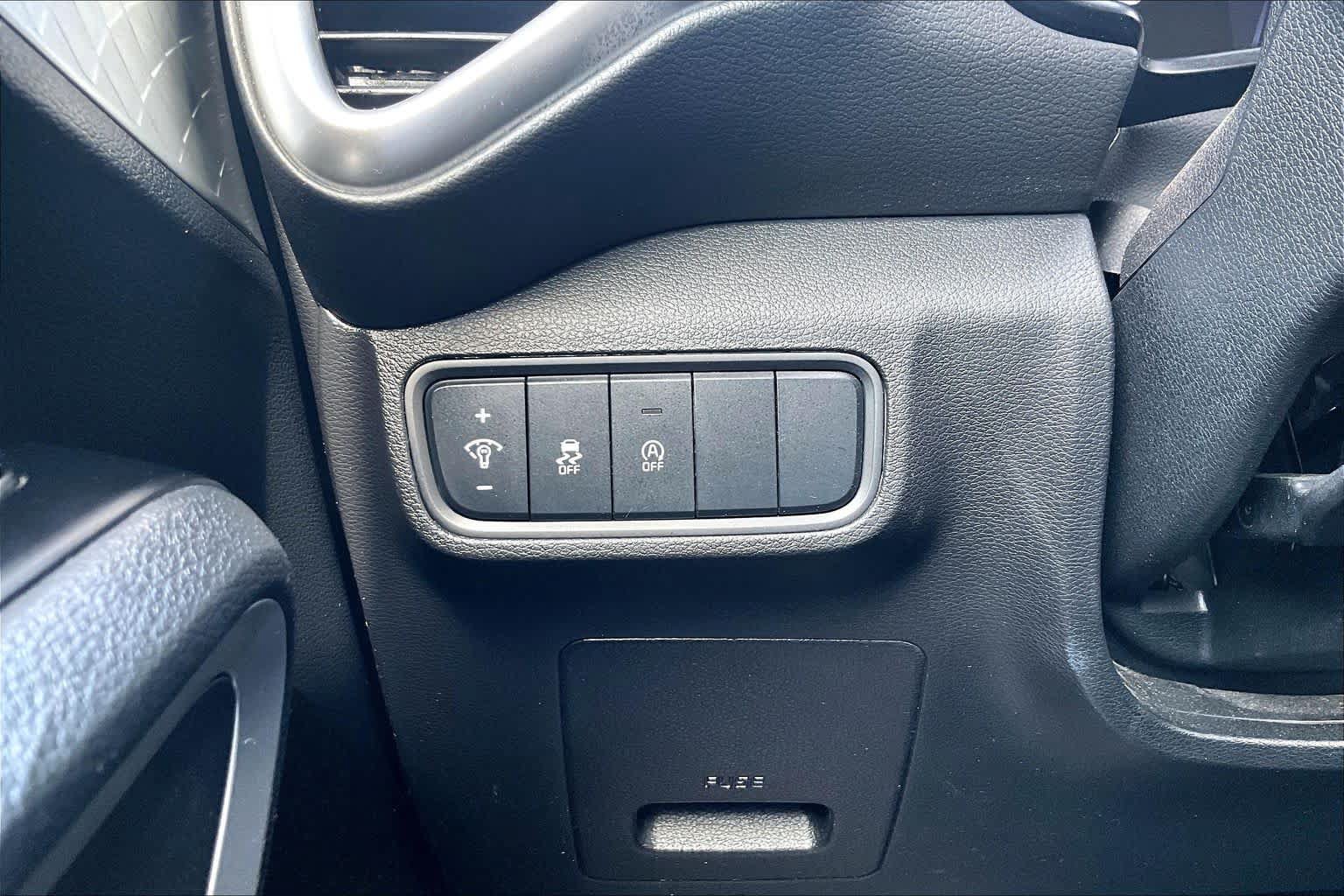 Used 2023 Kia Soul LX FWD image 33