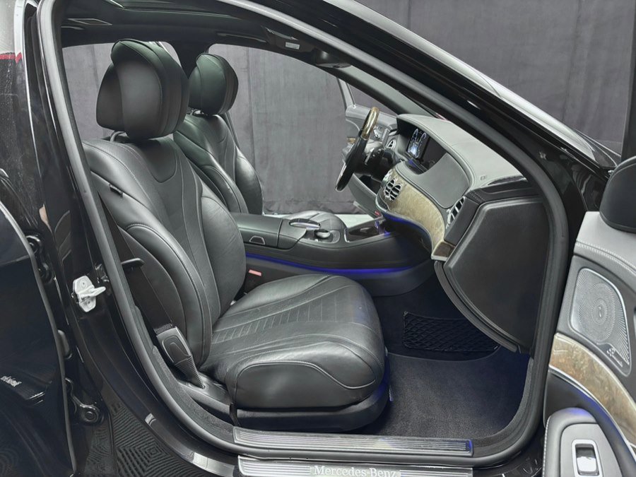 Used 2015 Mercedes-Benz S 550 4MATIC Sedan image 27
