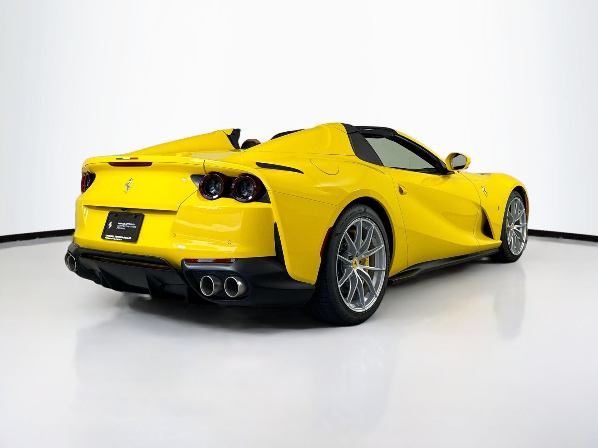 Certified 2022 Ferrari 812 GTS RWD image 7
