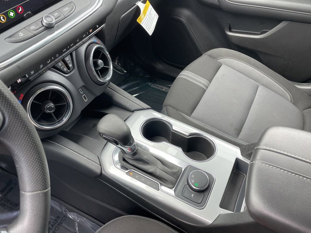 Used 2024 Chevrolet Blazer LT w/ Convenience Package image 20