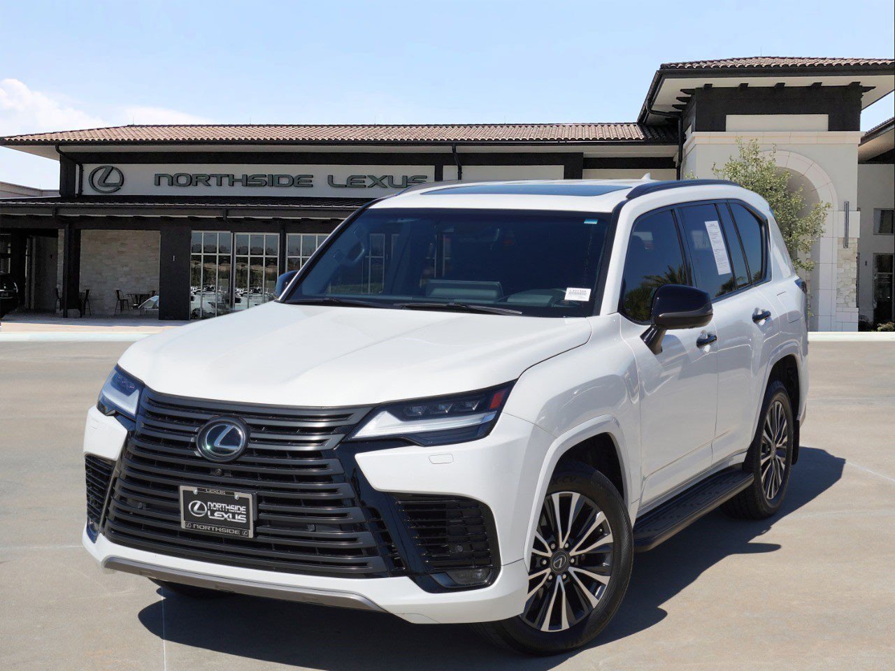 Used 2023 Lexus LX 600 4WD w/ Appearance Package