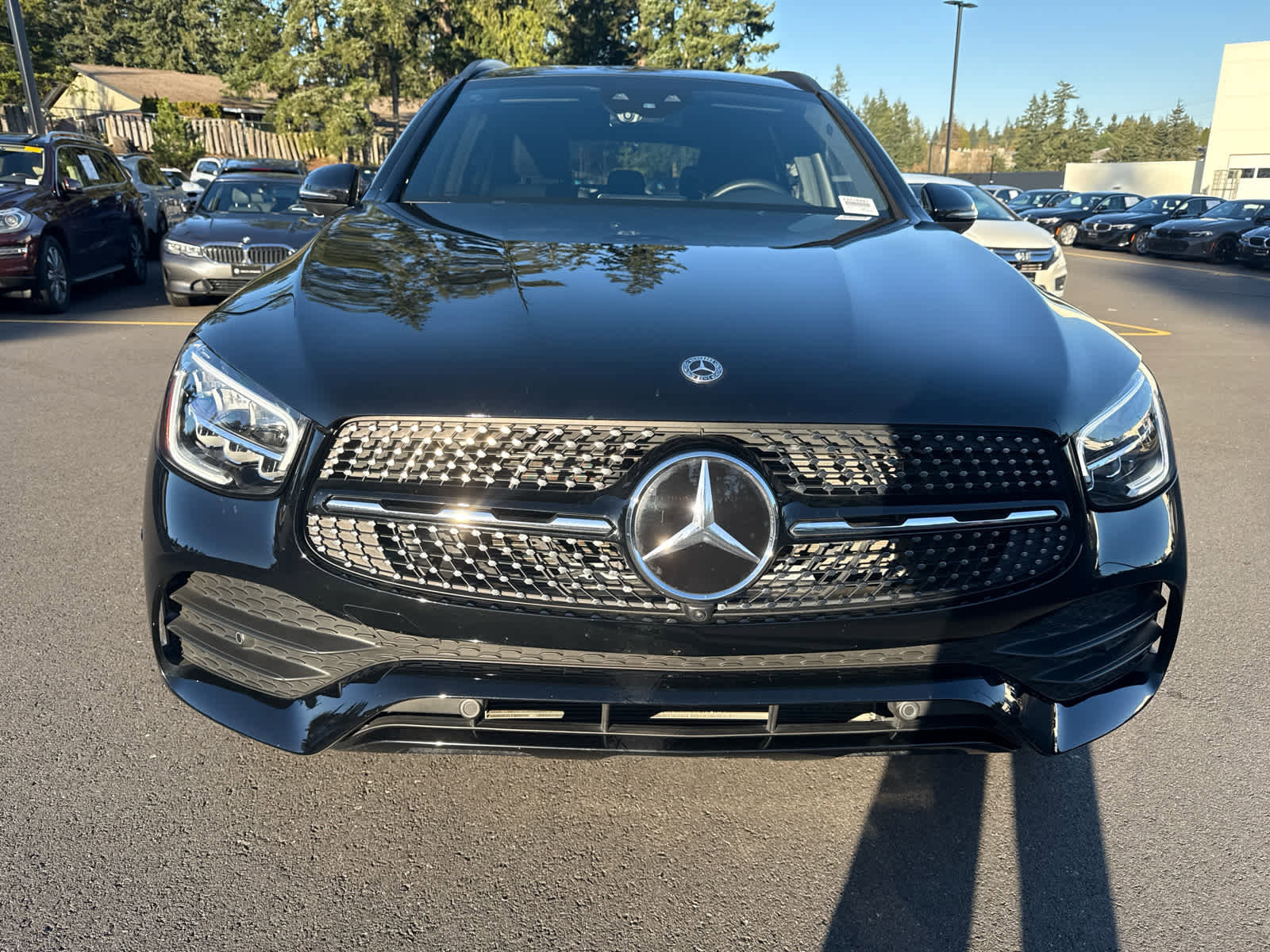 Used 2022 Mercedes-Benz GLC 300 4MATIC image 2