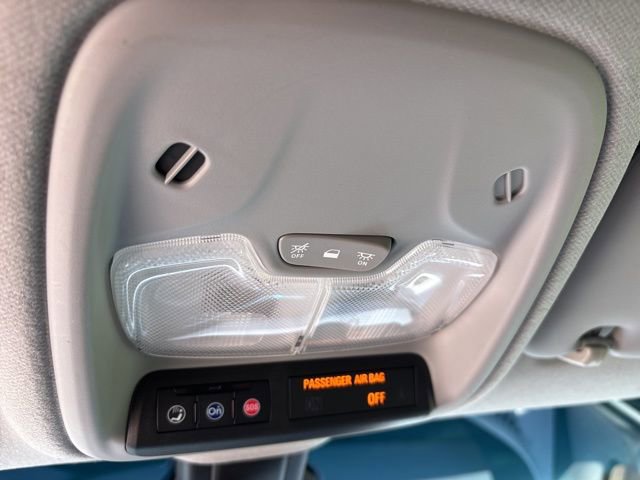 Used 2017 Chevrolet Bolt LT image 27