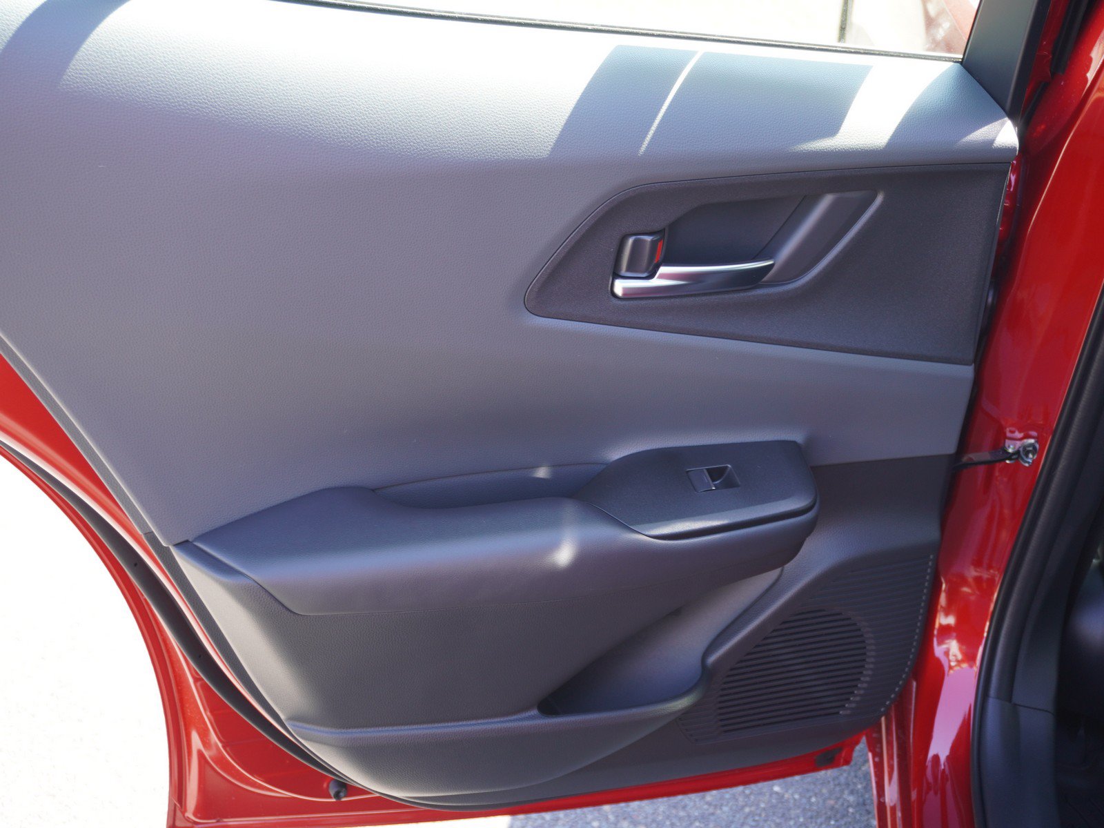 New 2027 Toyota Prius XLE FWD image 12