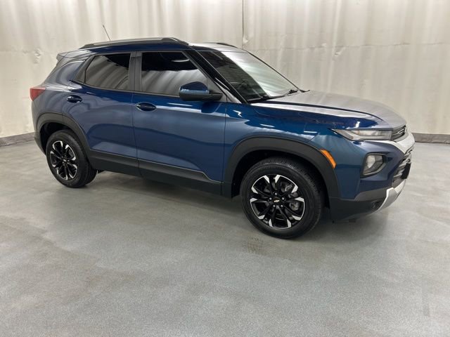 Used 2021 Chevrolet TrailBlazer LT w/ Convenience Package AWD/4WD image 1