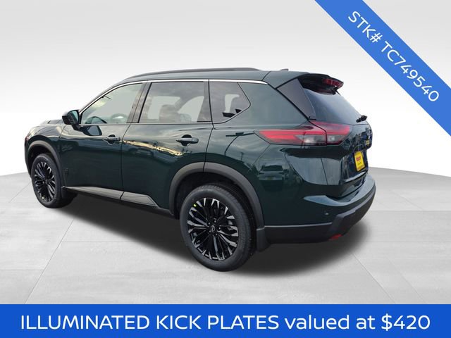 New 2026 Nissan Rogue Dark Armor image 5