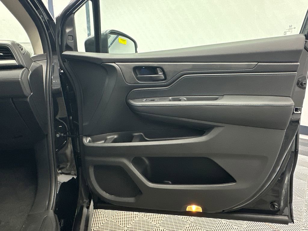 New 2026 Honda Odyssey EX-L image 17