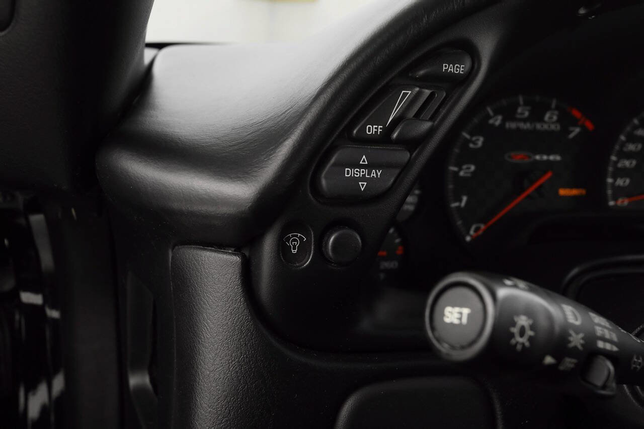 Used 2002 Chevrolet Corvette Z06 RWD image 22