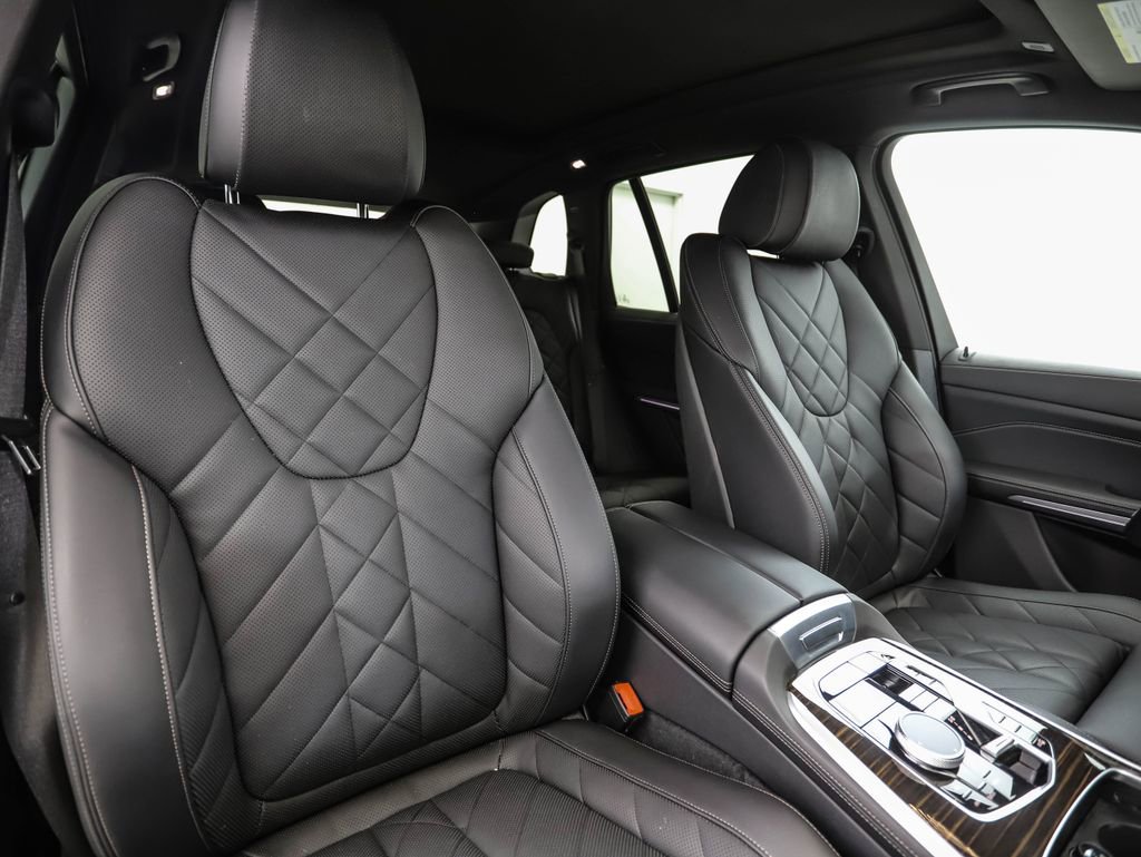 Certified 2024 BMW X5 xDrive40i w/ Premium Package image 32