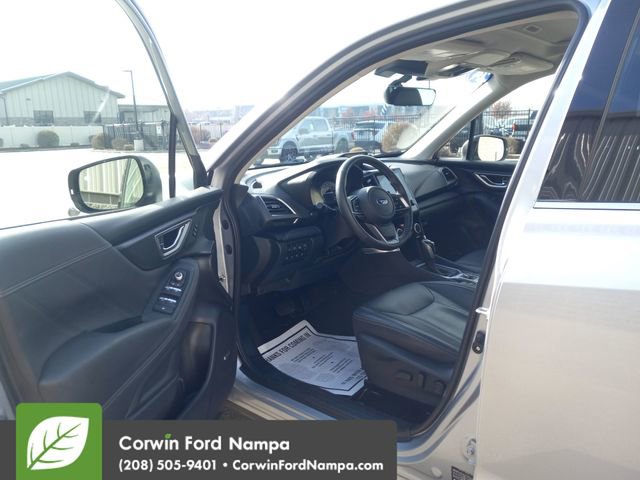 Used 2024 Subaru Forester Touring image 9