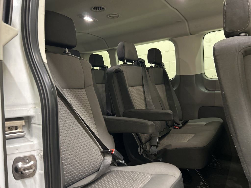 Used 2024 Ford Transit 350 XLT image 10