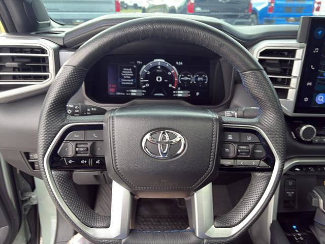 Used 2024 Toyota Tundra Platinum AWD/4WD image 18
