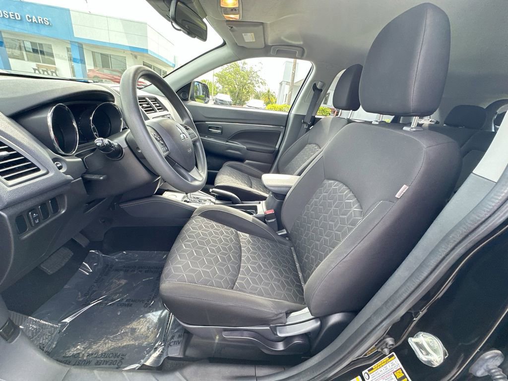 Used 2022 Mitsubishi Outlander Sport ES FWD image 19
