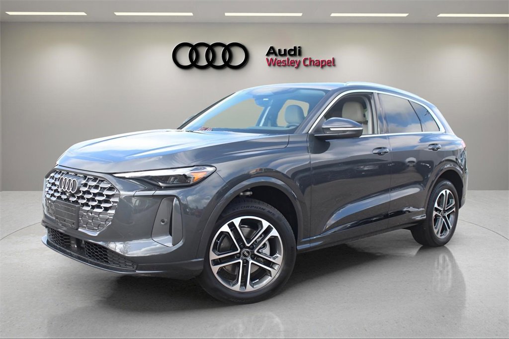 New 2025 Audi Q5 Premium