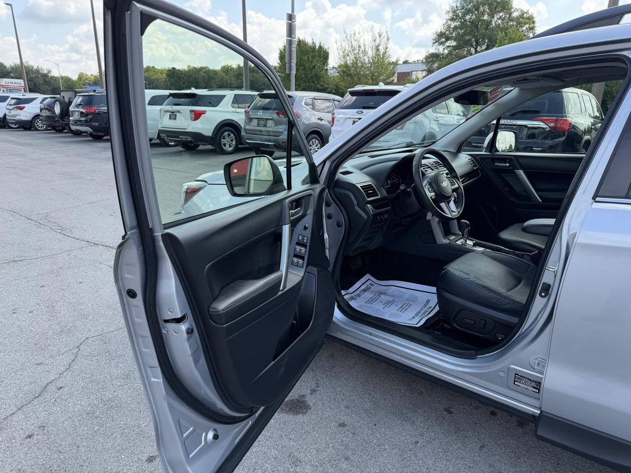Used 2017 Subaru Forester 2.5i Limited AWD/4WD image 12
