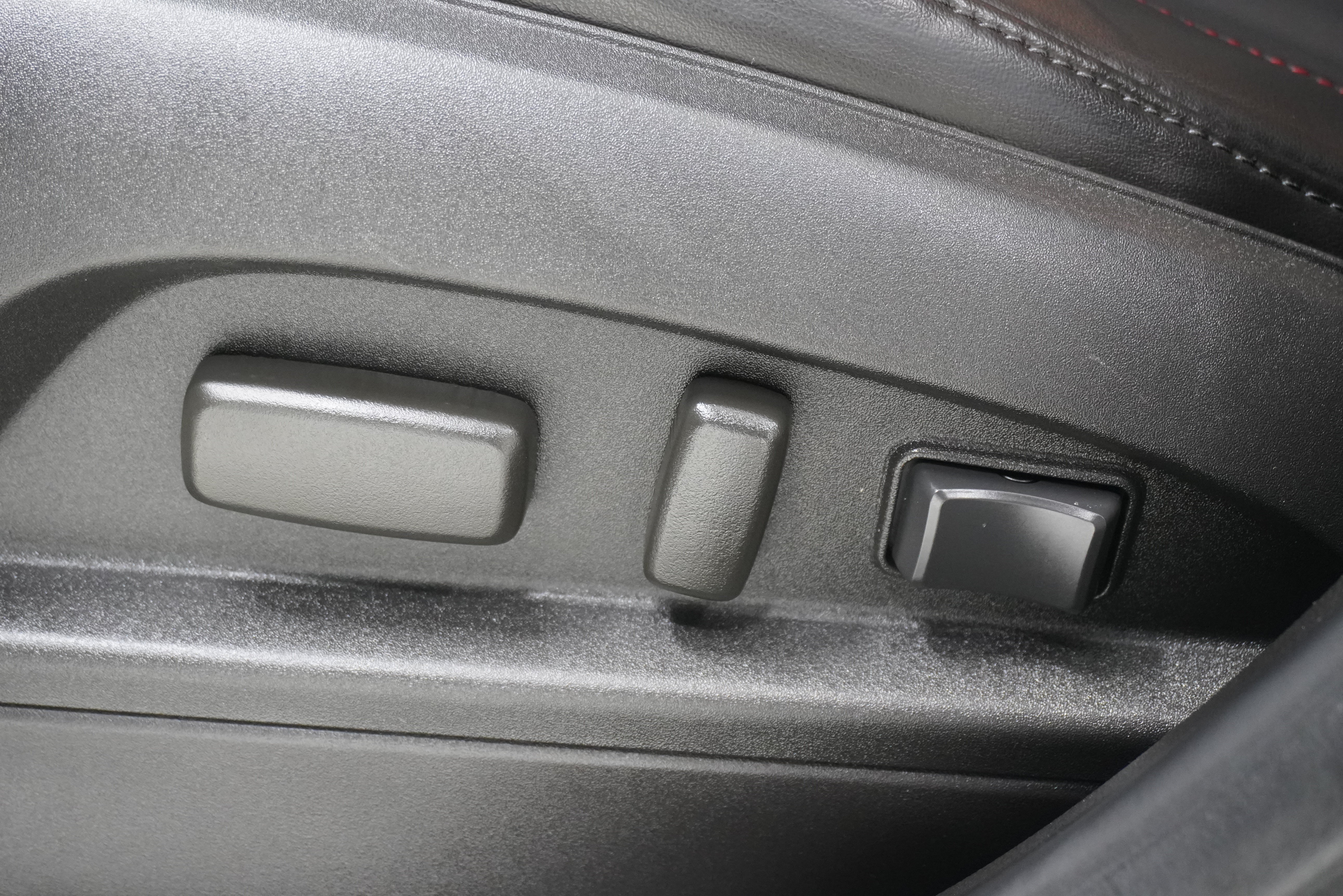 Used 2013 Chevrolet Equinox LTZ FWD image 15