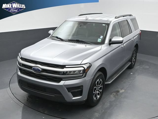Certified 2023 Ford Expedition XLT RWD image 11