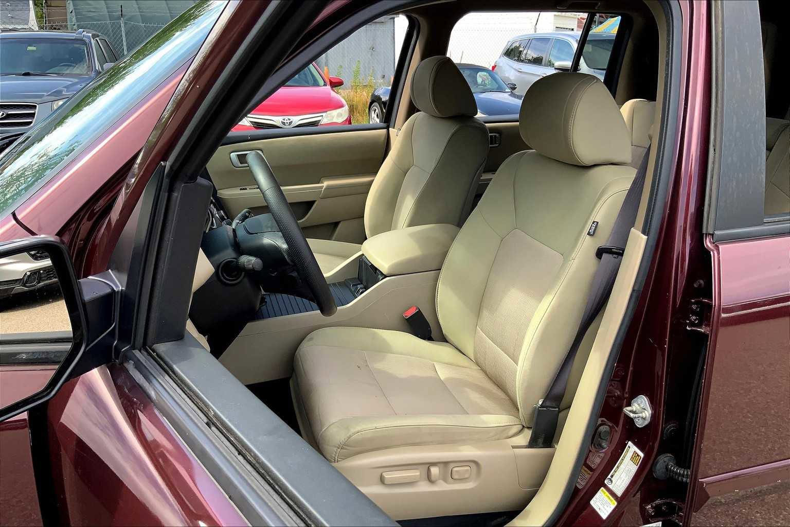 Used 2013 Honda Pilot EX image 8