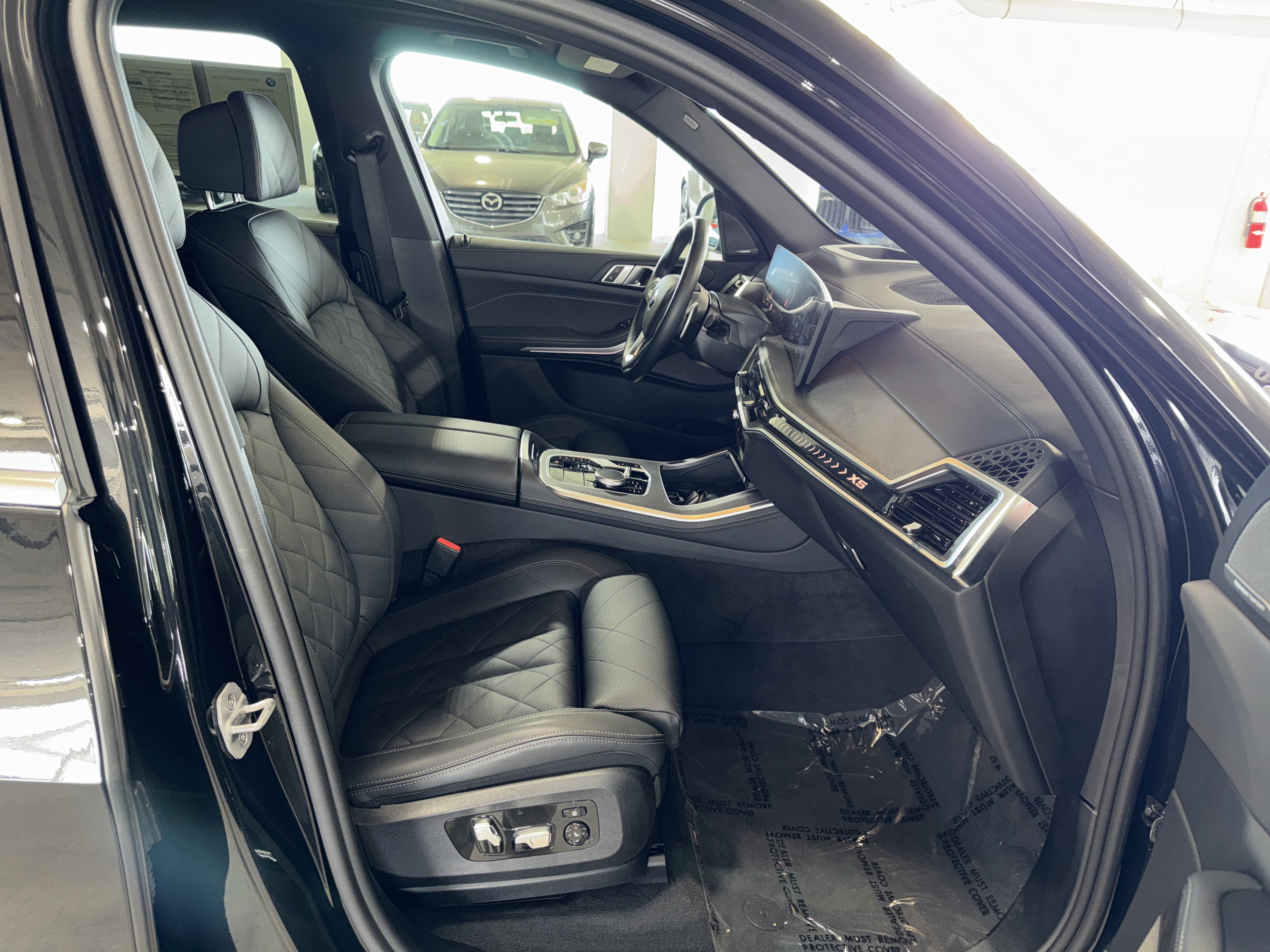 Used 2025 BMW X5 xDrive40i image 10
