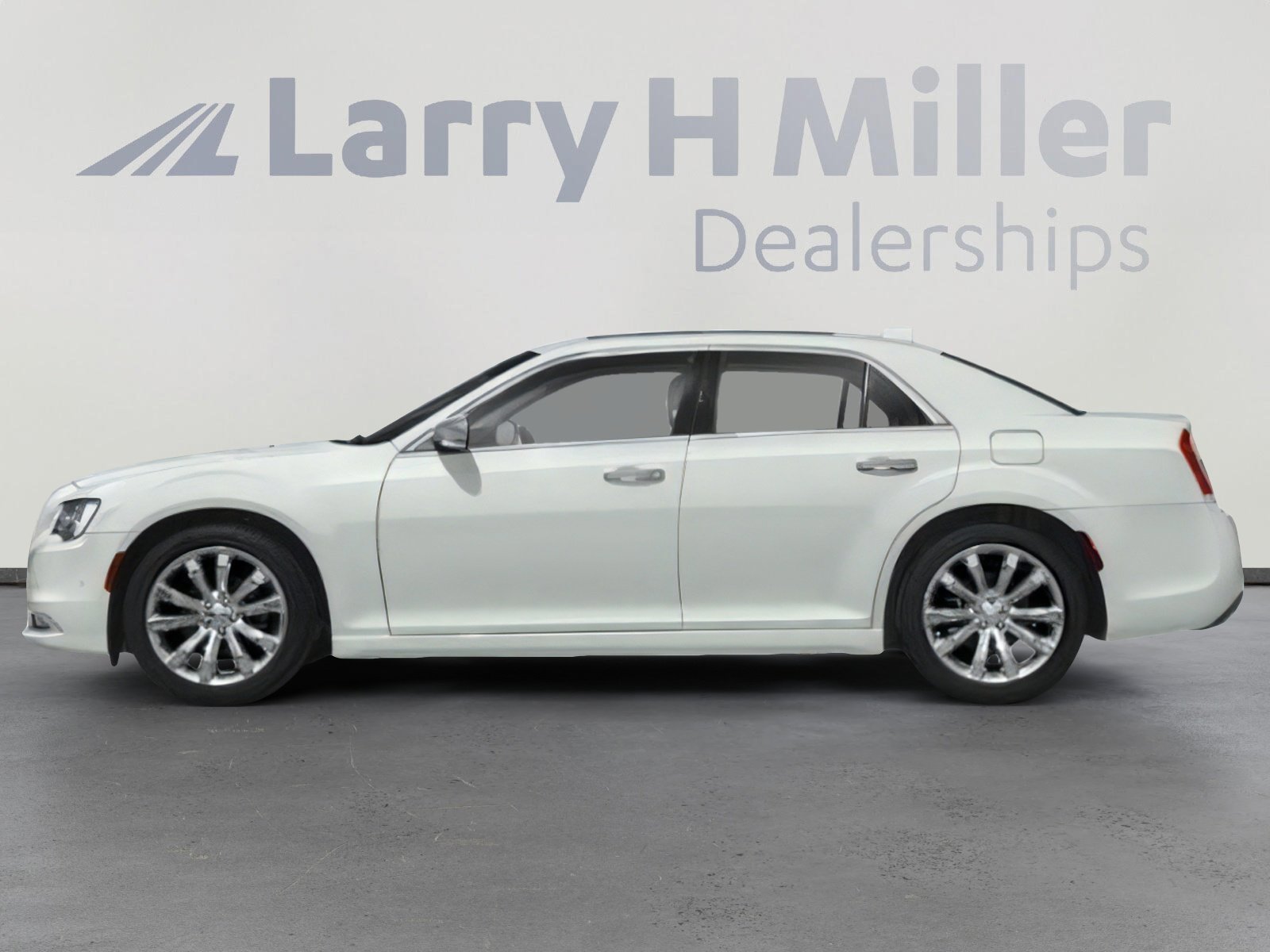 Used 2019 Chrysler 300 S image 6