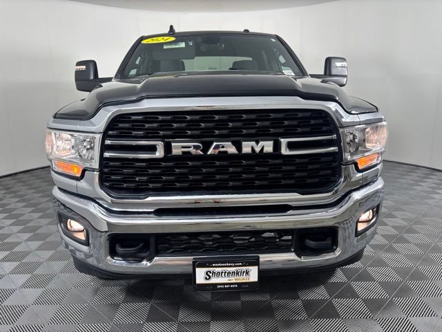 Used 2024 RAM 2500 Big Horn w/ Bed Utility Group AWD/4WD image 34