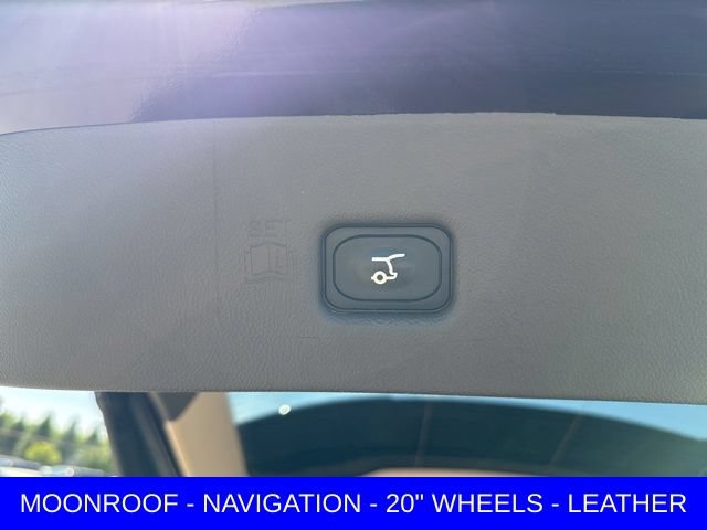 Used 2023 Lincoln Nautilus Reserve AWD/4WD image 8