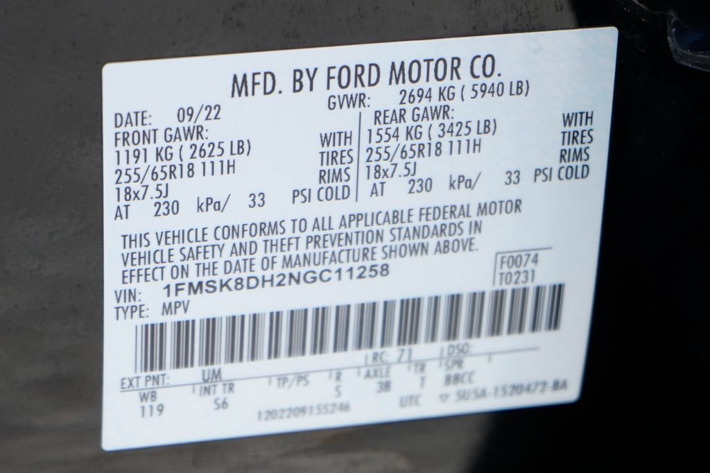 Used 2022 Ford Explorer XLT w/ Equipment Group 202A AWD/4WD image 52
