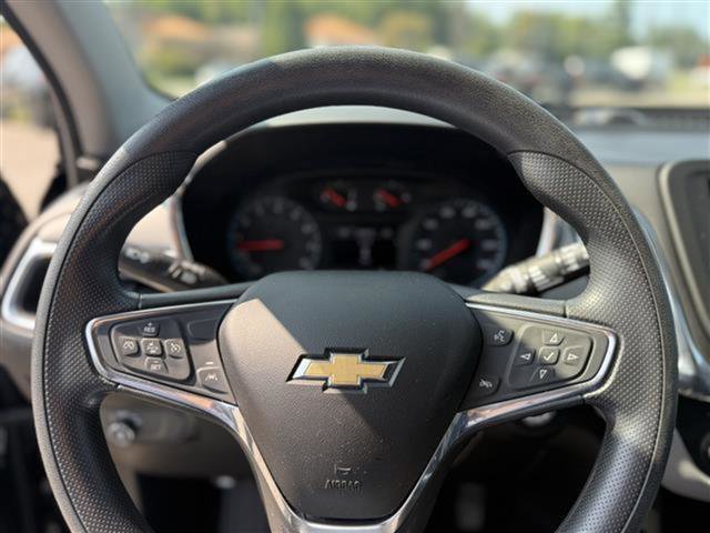 Used 2020 Chevrolet Equinox LS w/ LS Convenience Package image 16