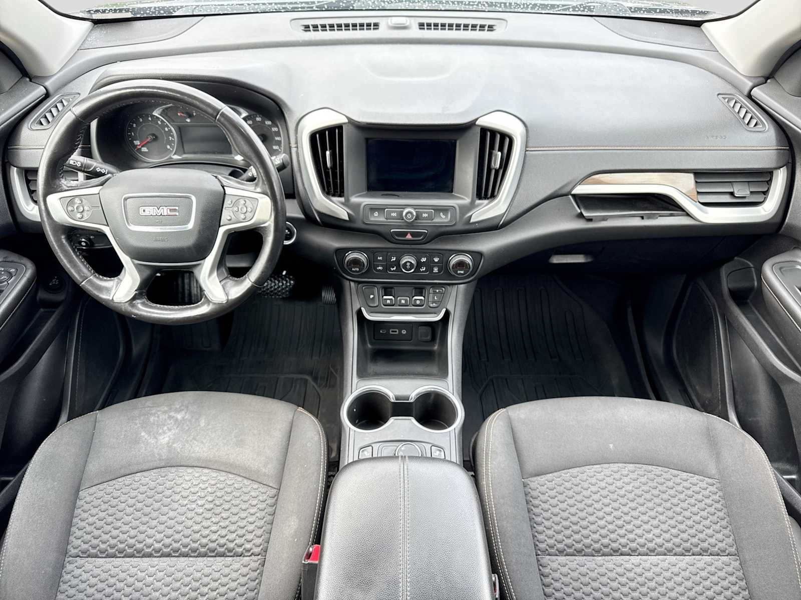 Used 2019 GMC Terrain SLE w/ Driver Convenience Package FWD image 14