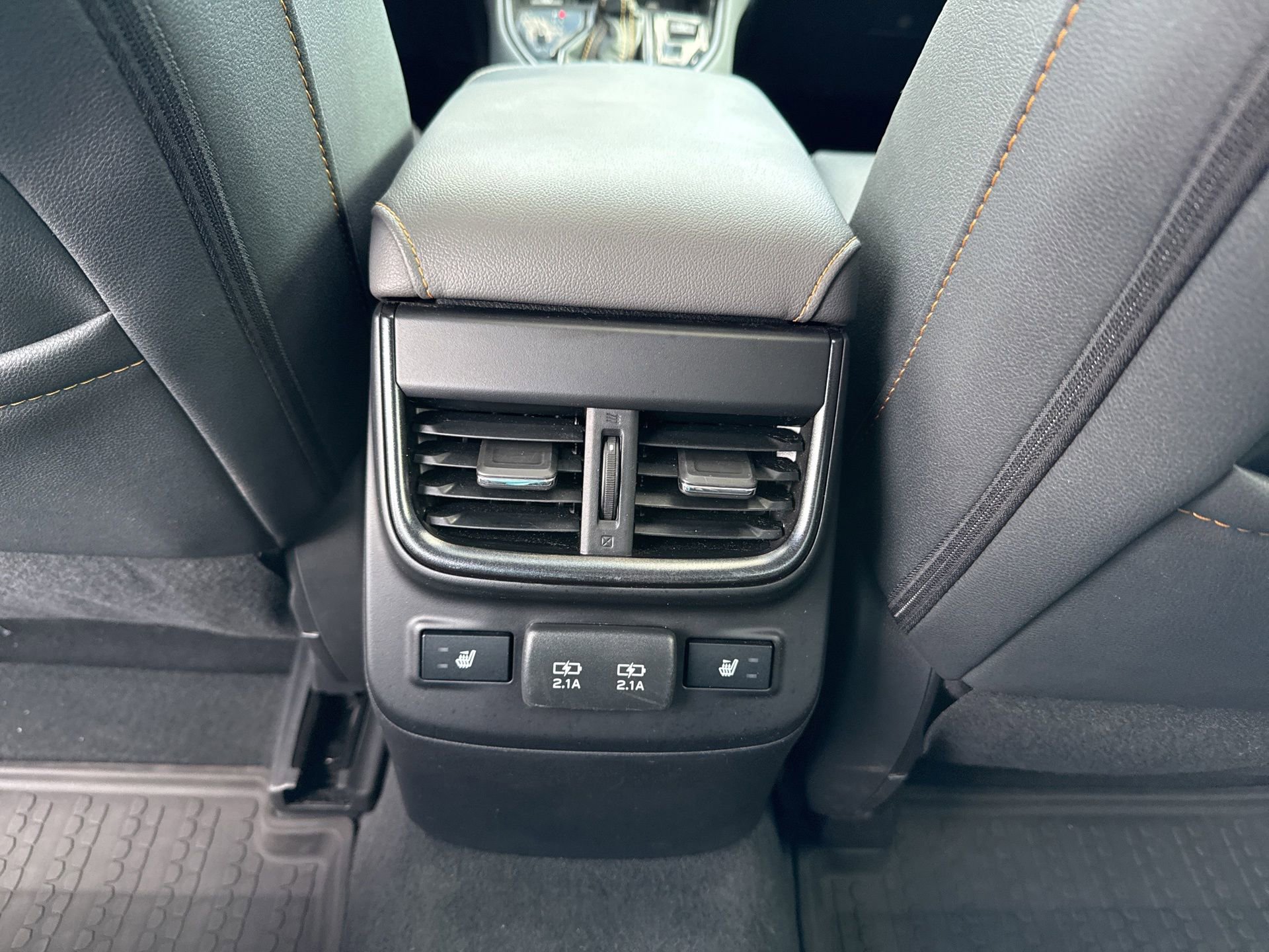 Used 2022 Subaru Outback Wilderness w/ Wilderness Package AWD/4WD image 27