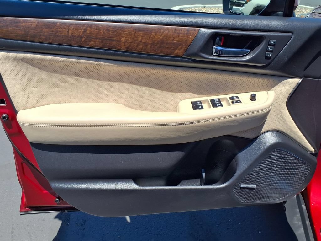 Used 2017 Subaru Outback 2.5i Limited AWD/4WD image 26