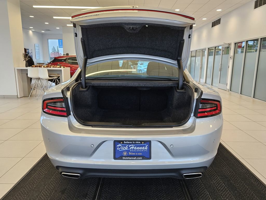 Used 2023 Dodge Charger SXT image 9