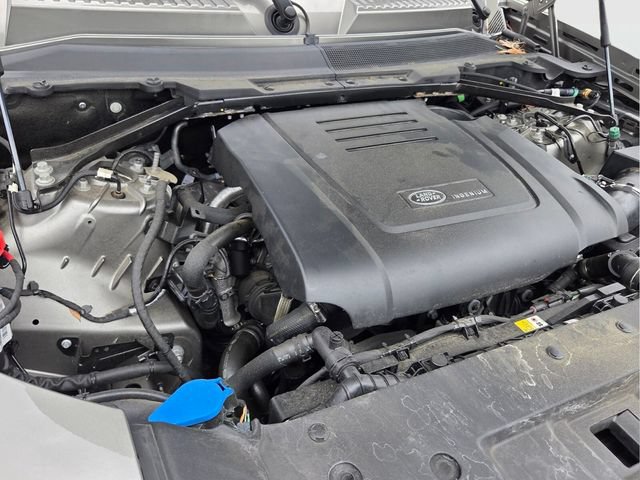 Used 2025 Land Rover Defender 110 S AWD/4WD image 23