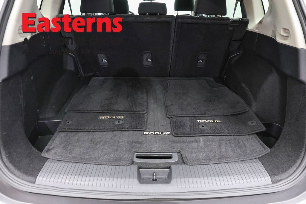 Used 2023 Nissan Rogue S AWD/4WD image 9