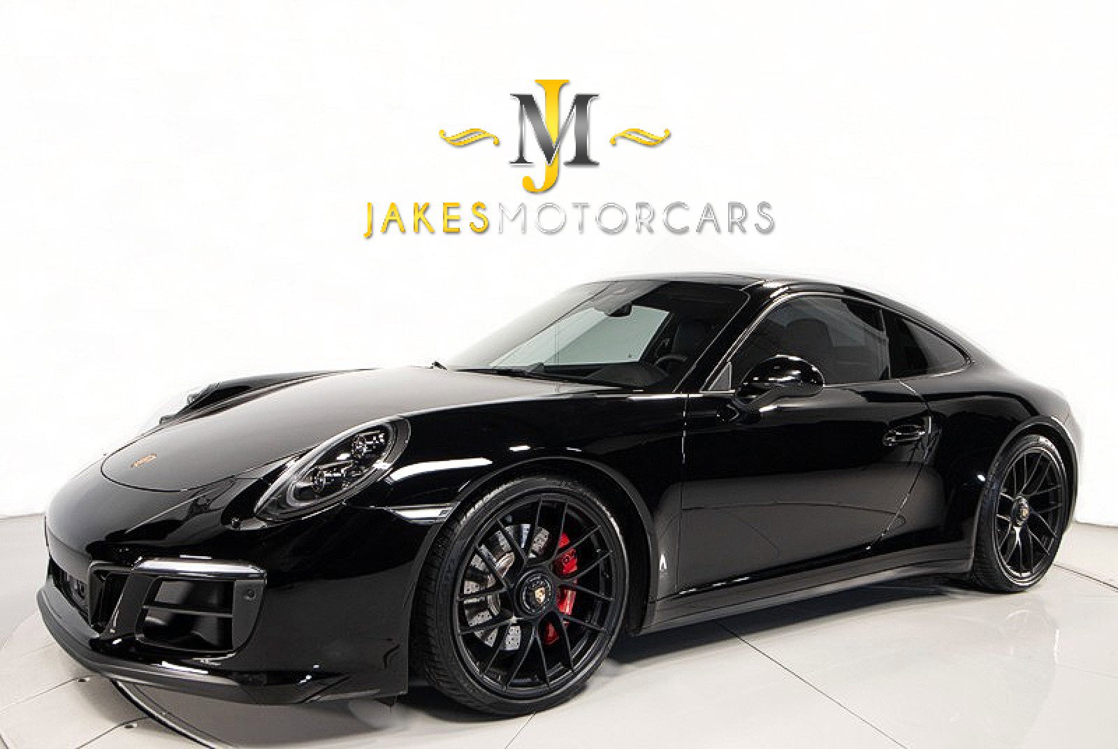 Used 2018 Porsche 911 Carrera 4 GTS image 1