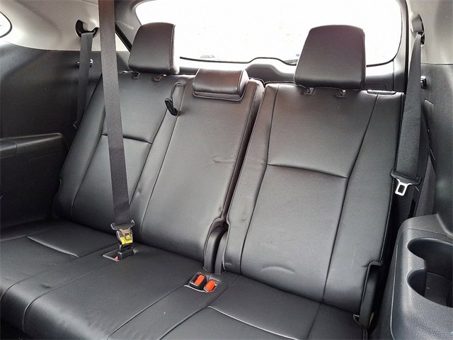 Used 2022 Toyota Highlander Platinum image 9