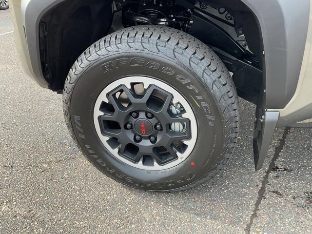 New 2025 Toyota Tacoma TRD Off-Road image 9