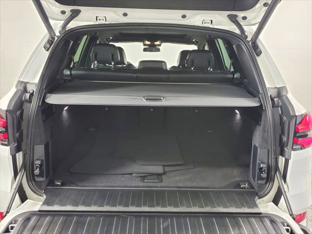 Used 2025 BMW X5 xDrive40i w/ Parking Assistance Package AWD/4WD image 23