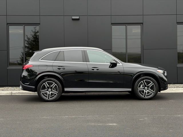 Used 2026 Mercedes-Benz GLC 300 4MATIC image 8